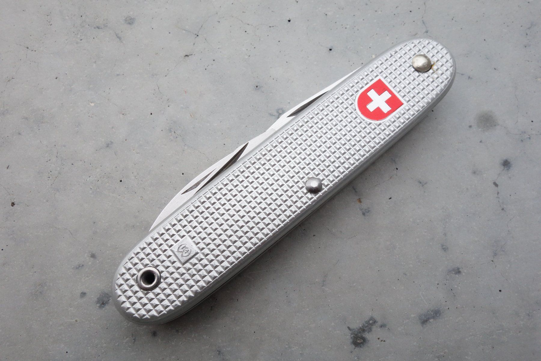 Wenger Coltelli tascabile: Wenger Soldatenmesser 80 – Usato da St. Gallen venduto da 8201