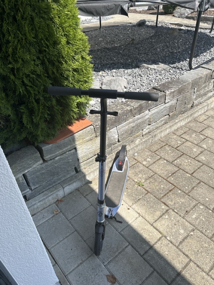 Scooters: Oxelo Scooter Town 5 200mm – Gebraucht aus Fischbach- Göslikon von Rommel 1