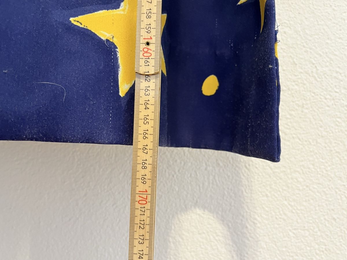 Vorhänge: Vorhang Kinderzimmer dunkelblau – Gebraucht aus Rickenbach ZH von Urmel3 3