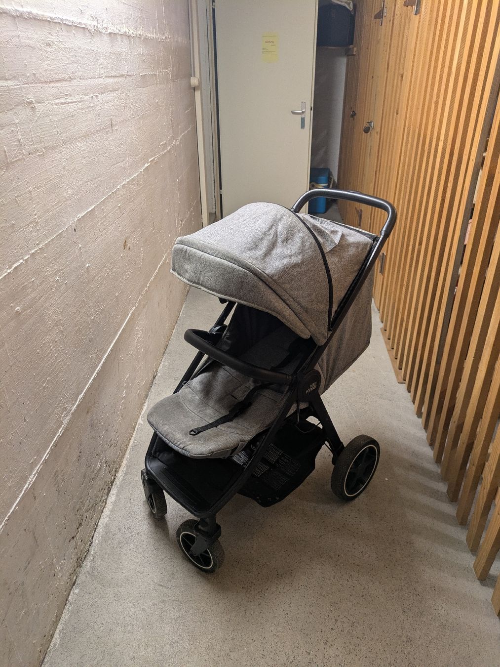 Britax Römer Kinderwagen: Kinderwagen – Gebraucht aus Jona von Merk1991