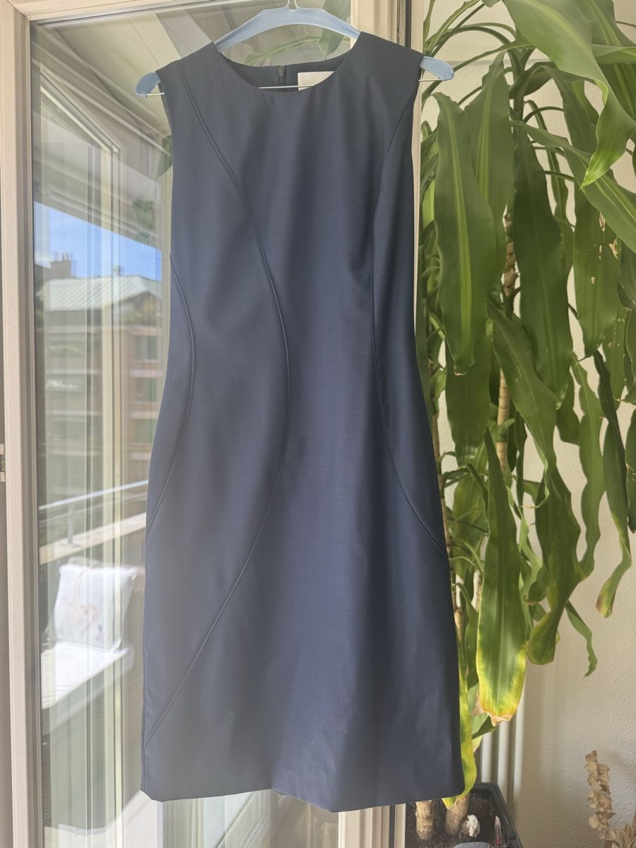 Hugo Boss Kleider: Hugo Boss Denesa Taille 34 – Neu (gemäss Beschreibung) aus Genève von Cindylou.01 2