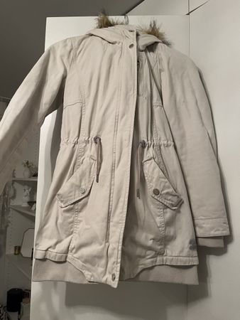 ONLY Winterjacke beige Gr. S mit Fell Kapuze