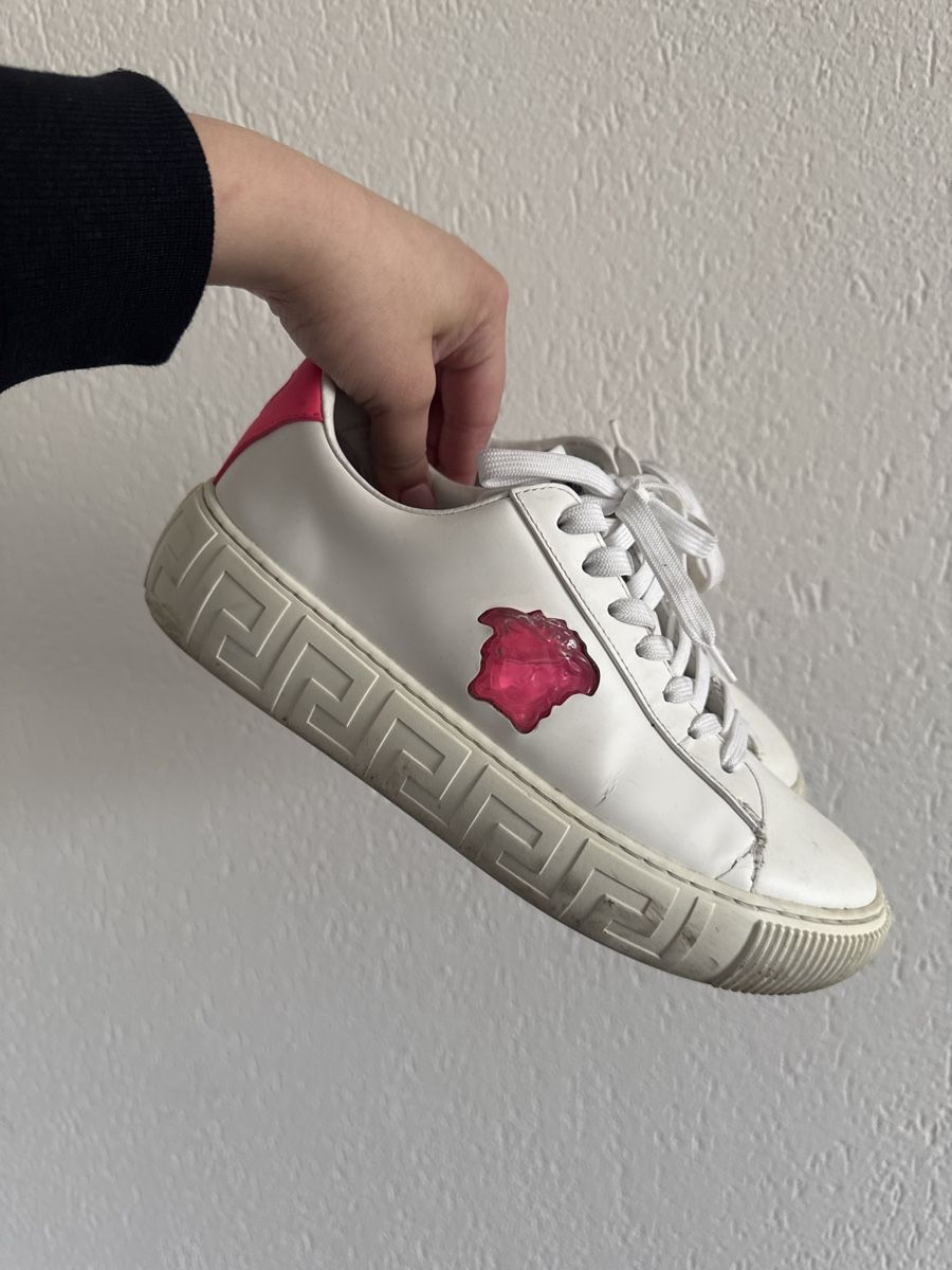 Versace Scarpe da donna: Versace Greca Sneakers – Usato da Dübendorf venduto da MariaS. 1