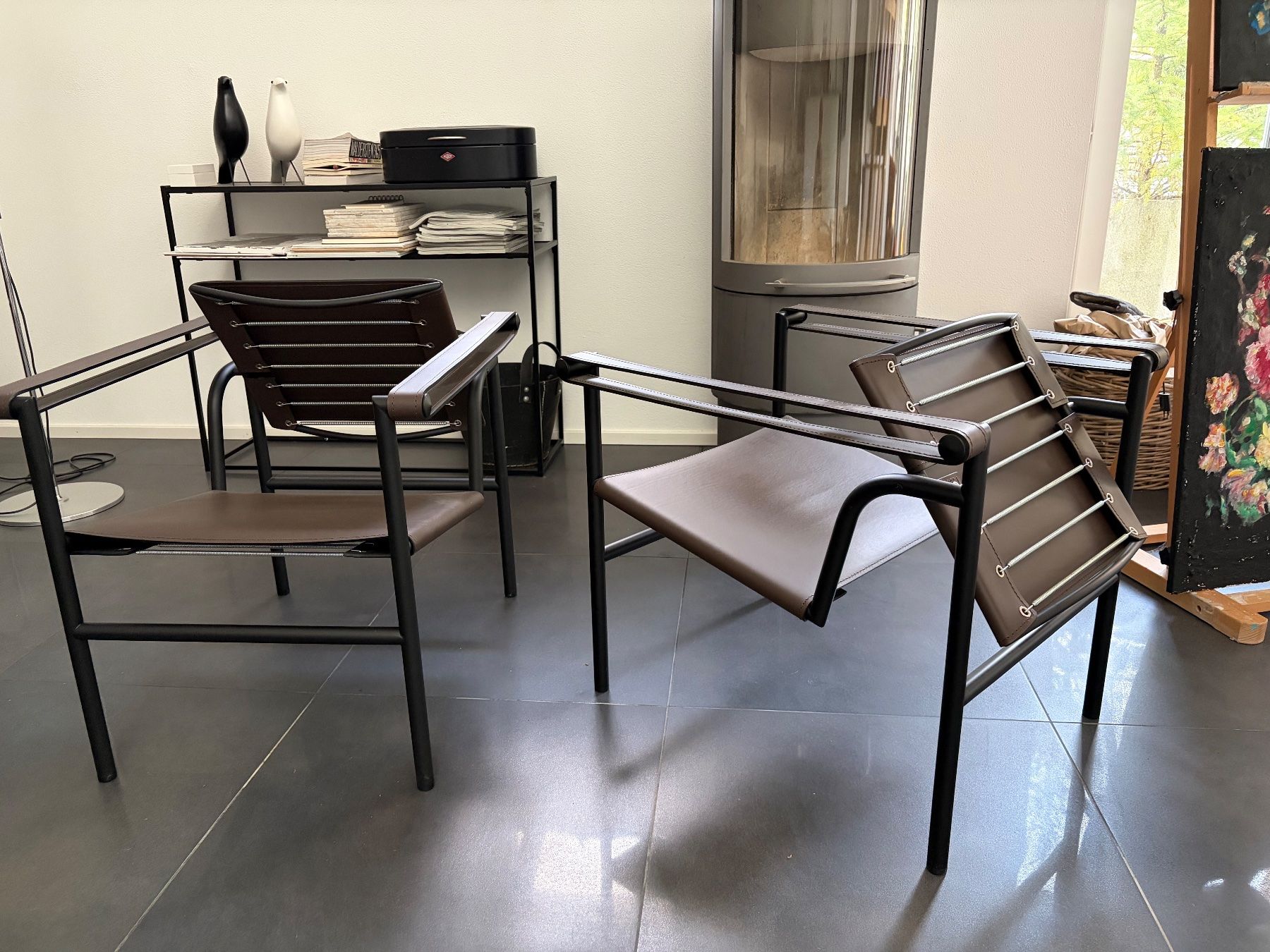 Le Corbusier Sessel: Zwei Corbusier Sessel LC 1 Cassina – Gebraucht aus Stäfa von ext_nyg8 2