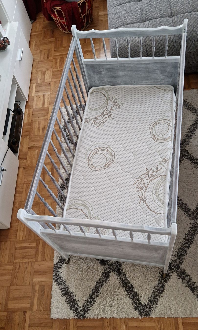 Betten: Babybett shabbychic – Gebraucht aus Zürich von tabicola12 1