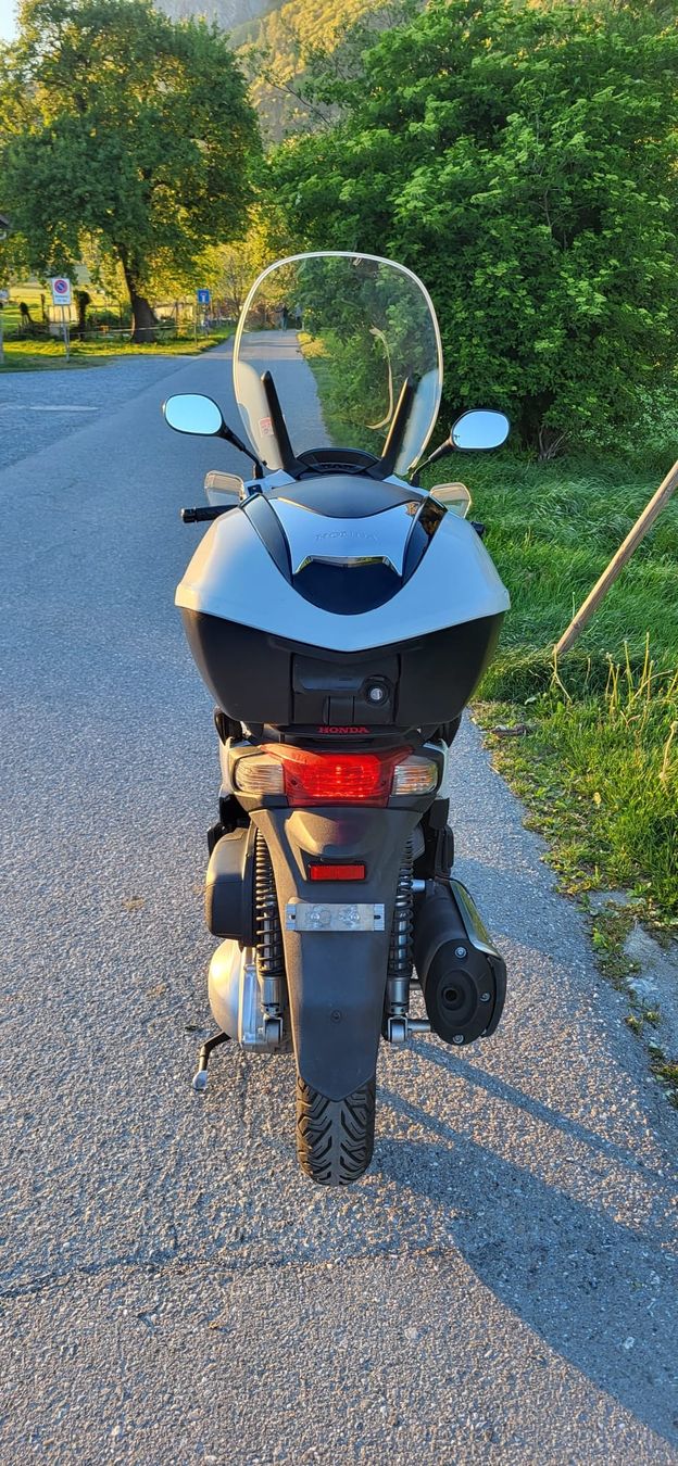 Honda Strada: Honda Sh300 – Usato da Bad Ragaz venduto da 123_432 2