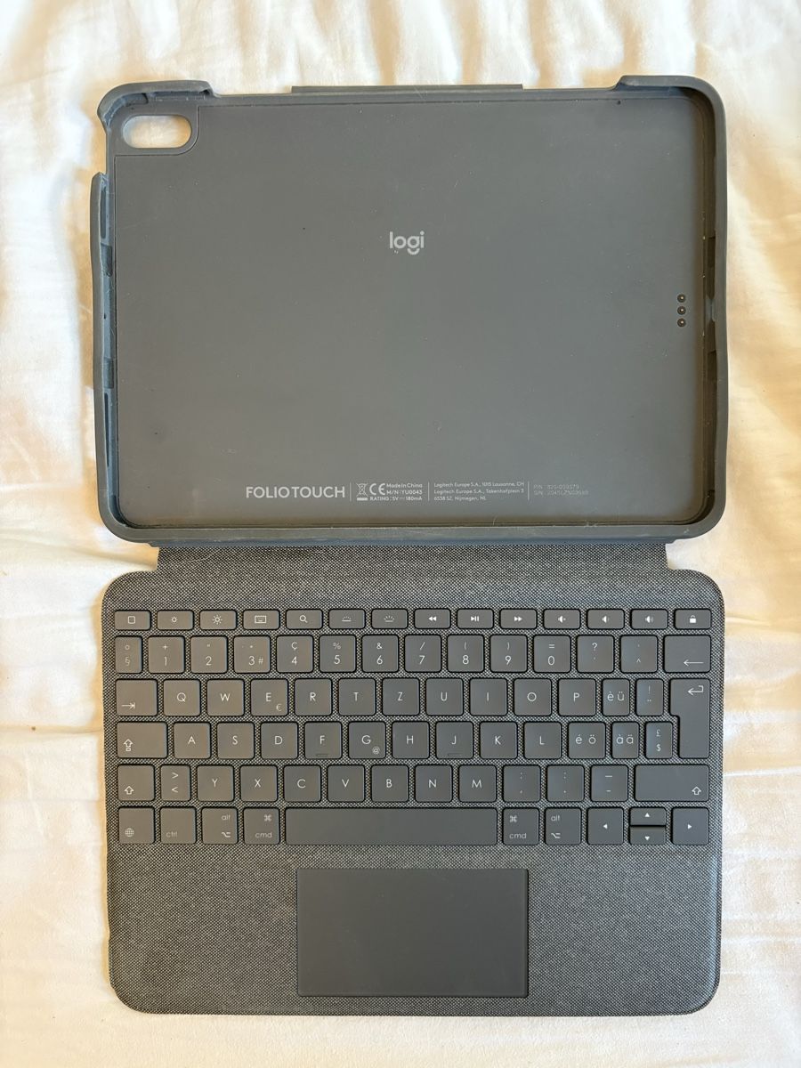 Logitech Tastaturen: Logitec iPad Tastatur – Neu (gemäss Beschreibung) aus Zürich von user.30583828