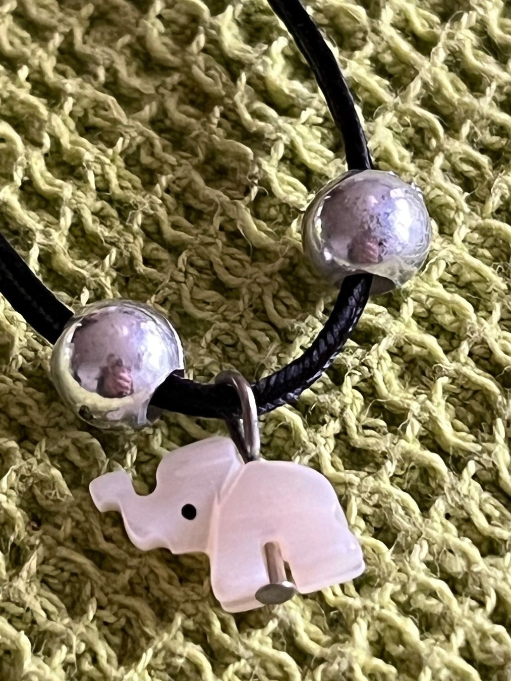 Catenine: Süsse Halskette mit Elefant Anhänger – Nuovo (secondo la descrizione) da Zürich venduto da Gurkis 4