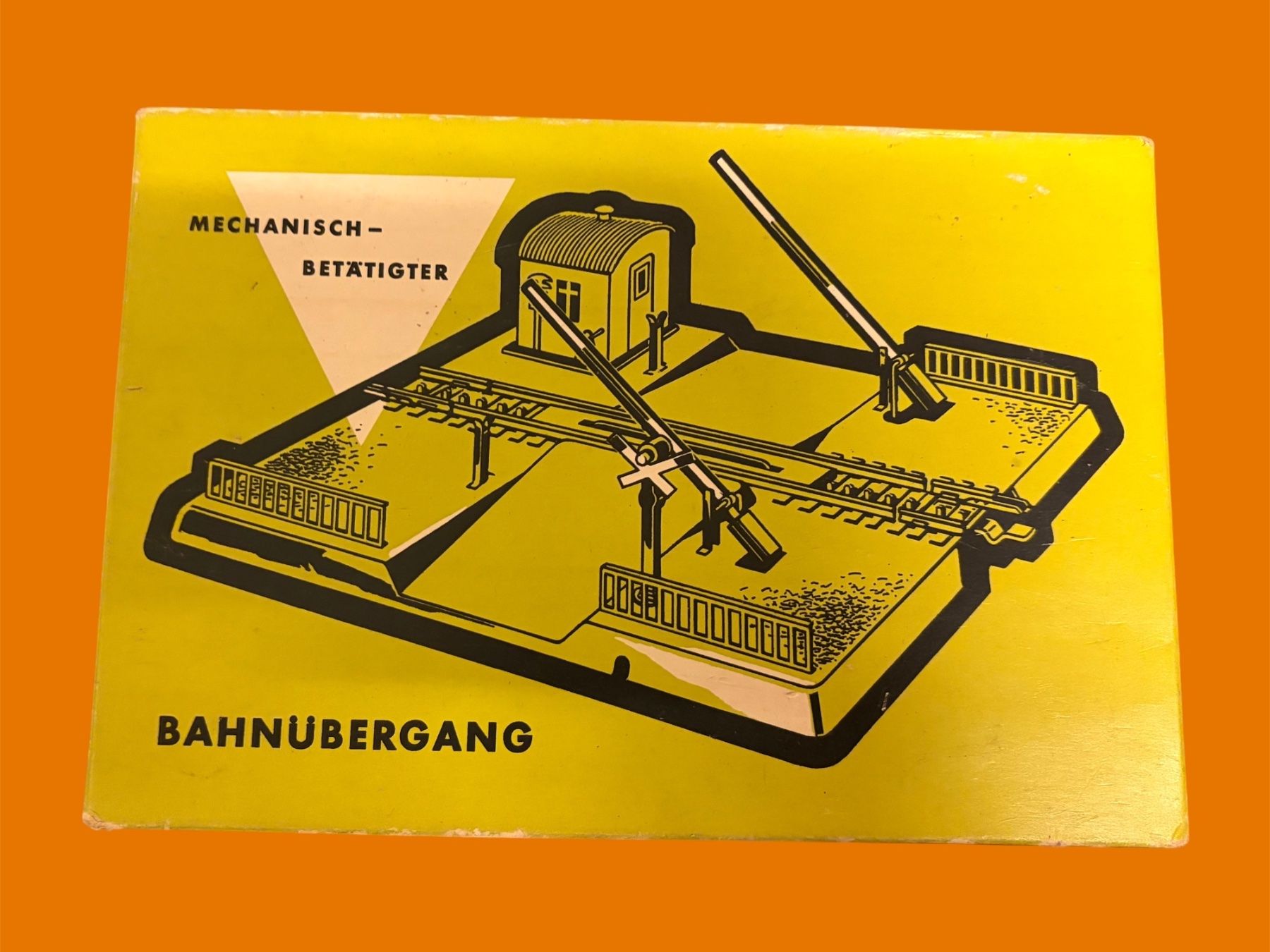 Märklin Modellini di ferrovie: Bahnübergang Märklin 7054 – Usato da Zürich venduto da Brockigarage 2