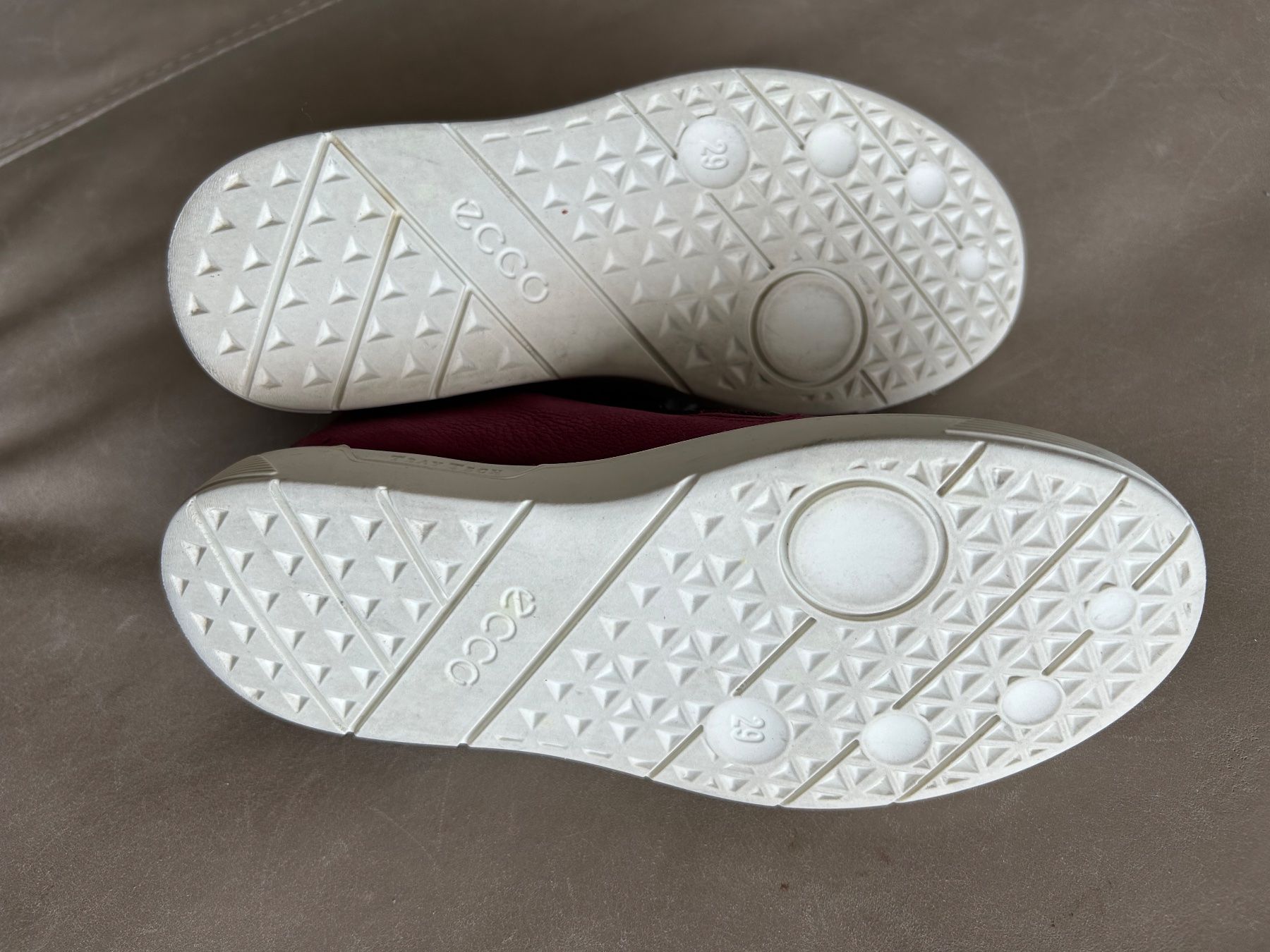 Ecco Scarpe per ragazzi: Ecco Sneaker, Top Zustand, Gr. 29 – Usato da Wädenswil venduto da LS777 4