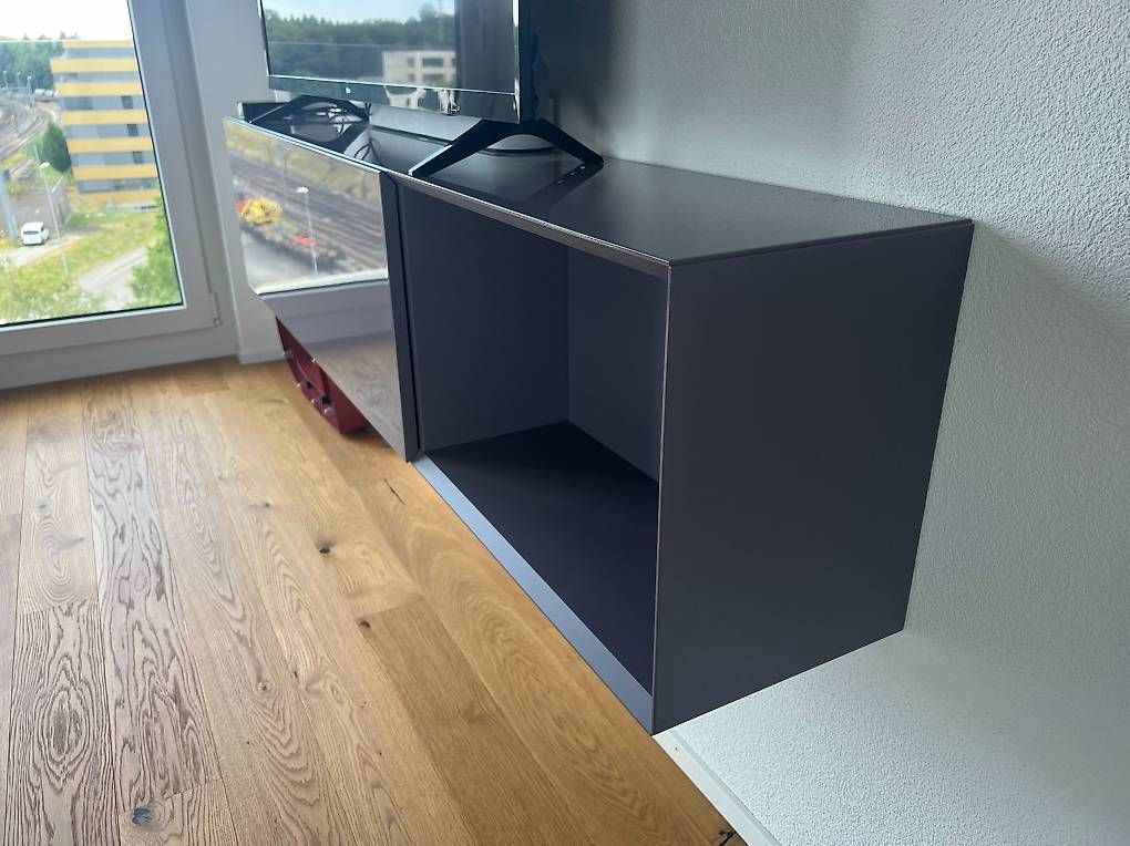 Mobili TV: Hochwertiges TV-Möbel – Usato da Sursee venduto da gas_29n8 3
