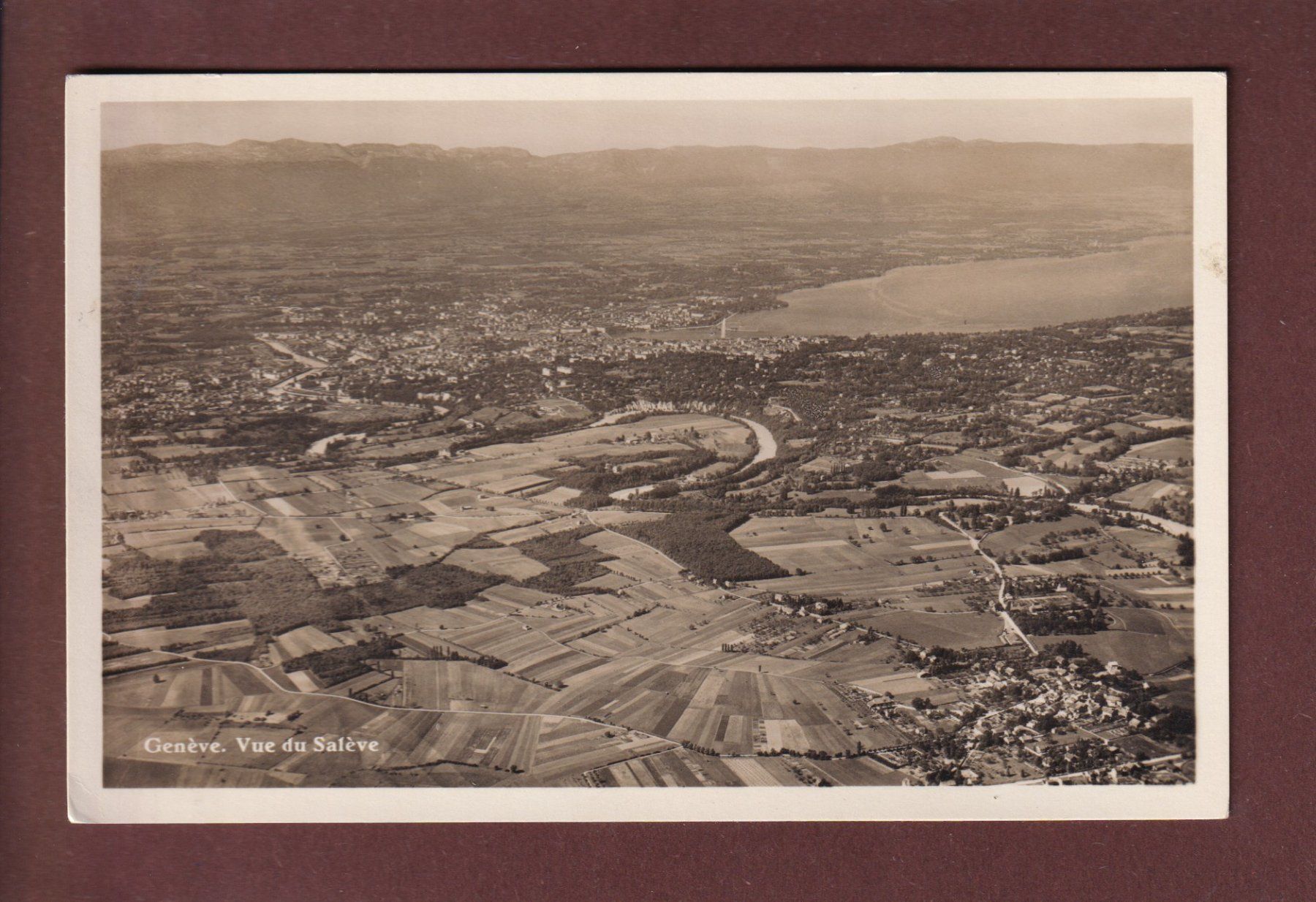 Cartoline postali: GENEVE vue du Salève – Usato da Pully venduto da nicecards
