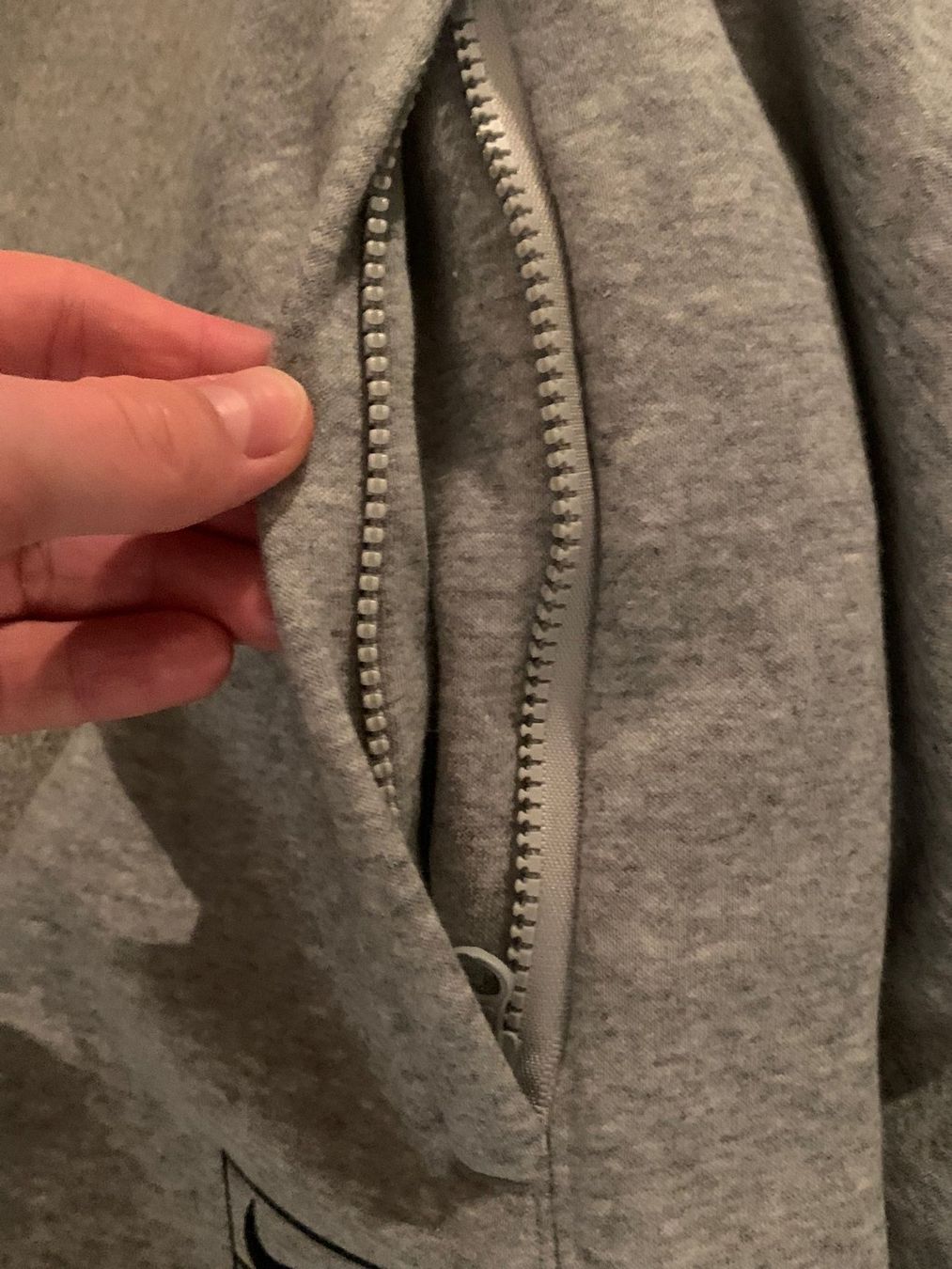 Pantaloni: Jogginghose Grau, Top Zustand, Grösse M – Usato da Bern venduto da ndi_p22y 3