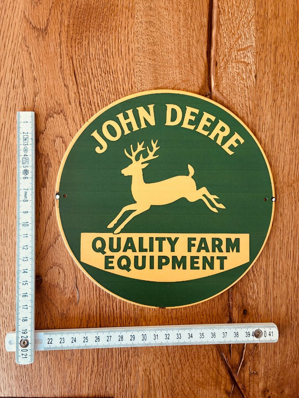 John Deere Trattori: Schönes John Deere Retro  Blechschild – Nuovo e nell'imballaggio originale da Bremgarten AG venduto da Eurotiz 1