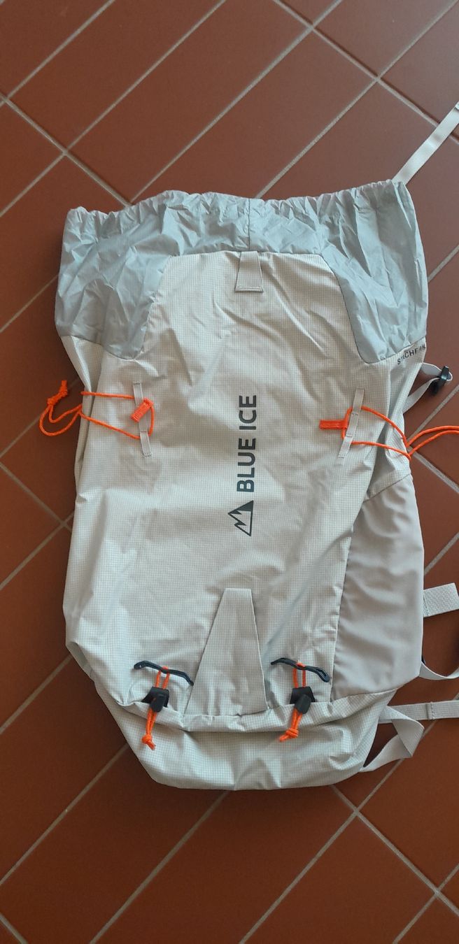 Zaini: Blue Ice - Rucksack Stache UL 25l - NEU – Nuovo (secondo la descrizione) da Winterthur venduto da abschlag