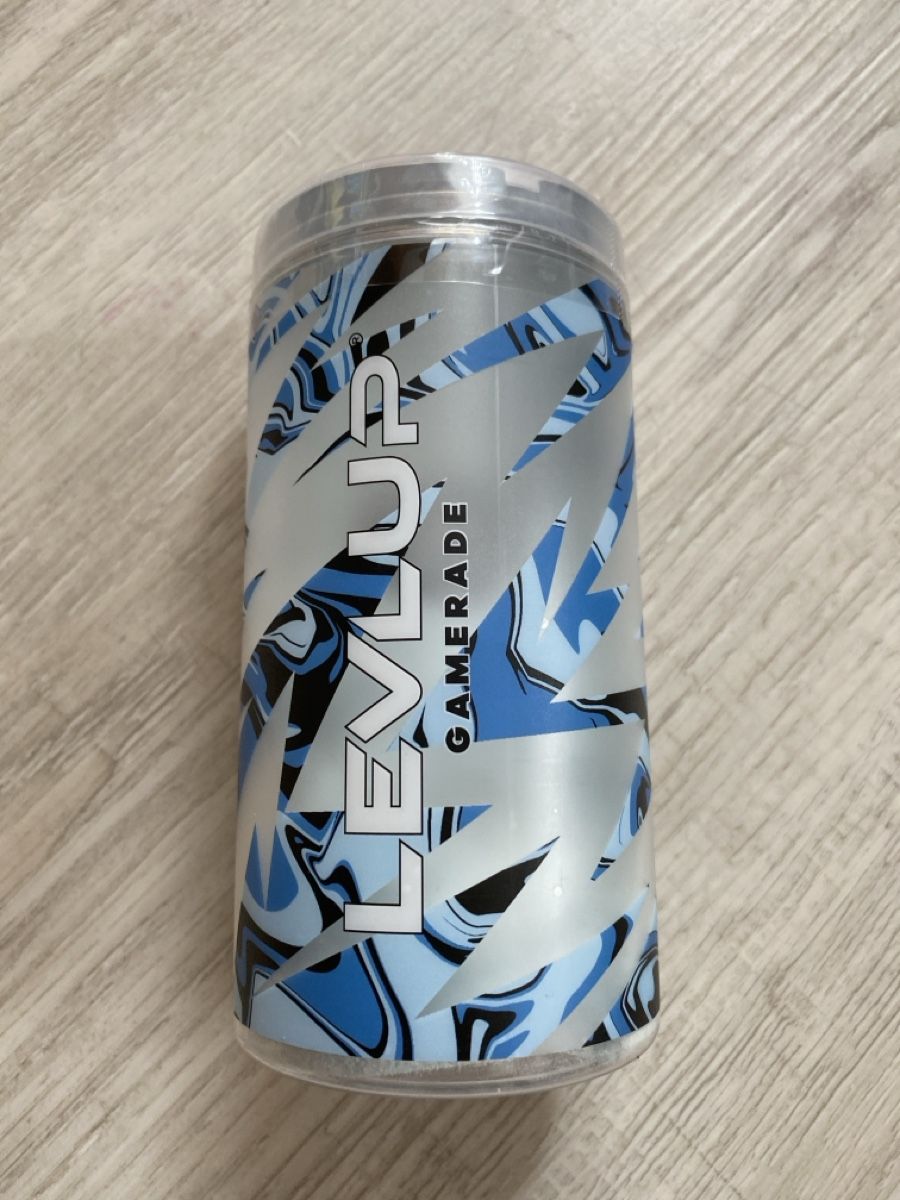 Cibi & Specialità: Levl-Up Hydration (Beeren Geschmack) – Nuovo e nell'imballaggio originale da Oberuzwil venduto da MavMav6418