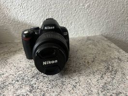Nikon D60 Spiegelreflexkamera mit Objektiv