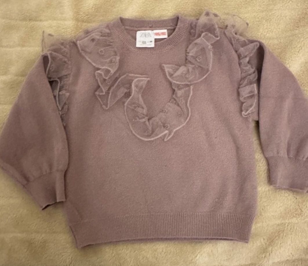 Zara Pulls et sweat-shirts: Zara Pullover Gr. 98, 2-3Y – D'occasion à Wädenswil par Ktodat