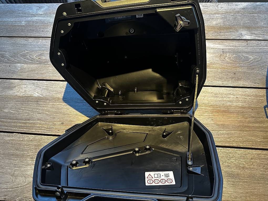 Valigie: BMW R1300GS VARIO Koffer  – Usato da Merlischachen venduto da pas_v96k 3