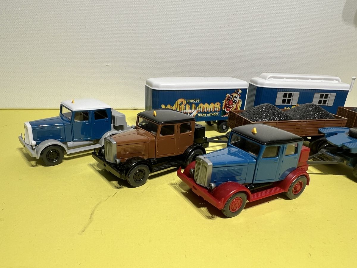 Wiking Modellini d'auto: 3 X Wiking Hanomag mit Anhängern in 1/87 – Usato da Weinfelden venduto da Kammerflimmern