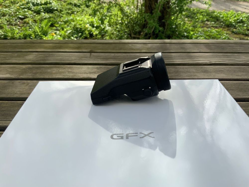 Fujifilm Kamera: Fujifilm EVF-GFX1 Sucher – Gebraucht aus Zug von 6Optimus
