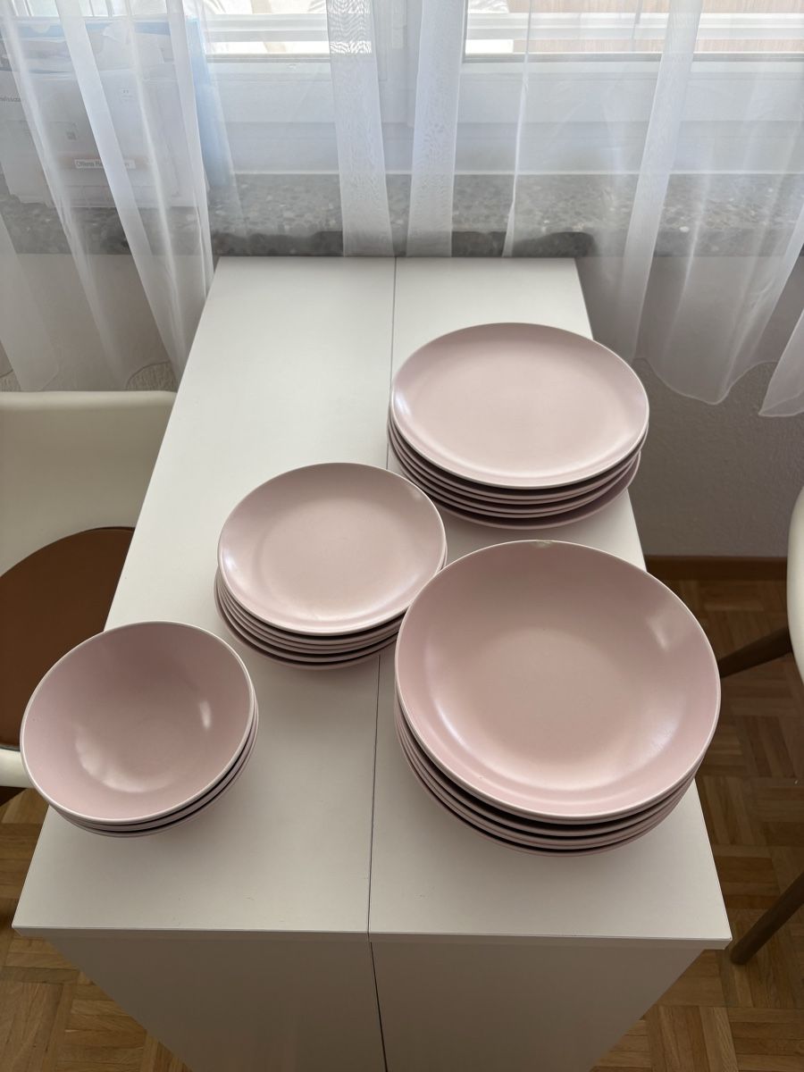 Ikea Set di piatti: Tellerset zu verkaufen – Usato da St. Gallen venduto da I.m20