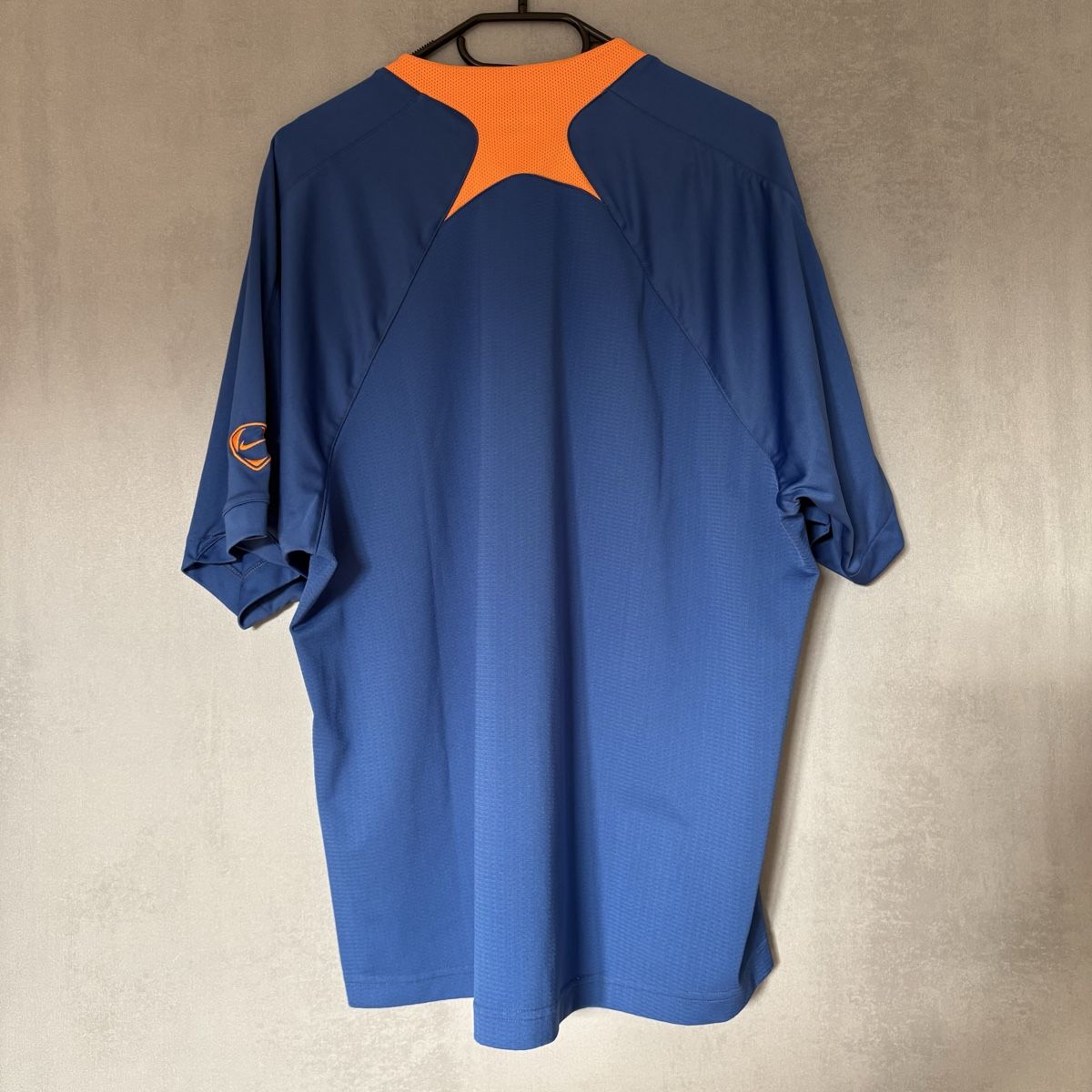 Nike Canottiere & Pantaloni: Fc Barcelona Trikot Total 90 Training – Usato da Winterthur venduto da LaBodega 7