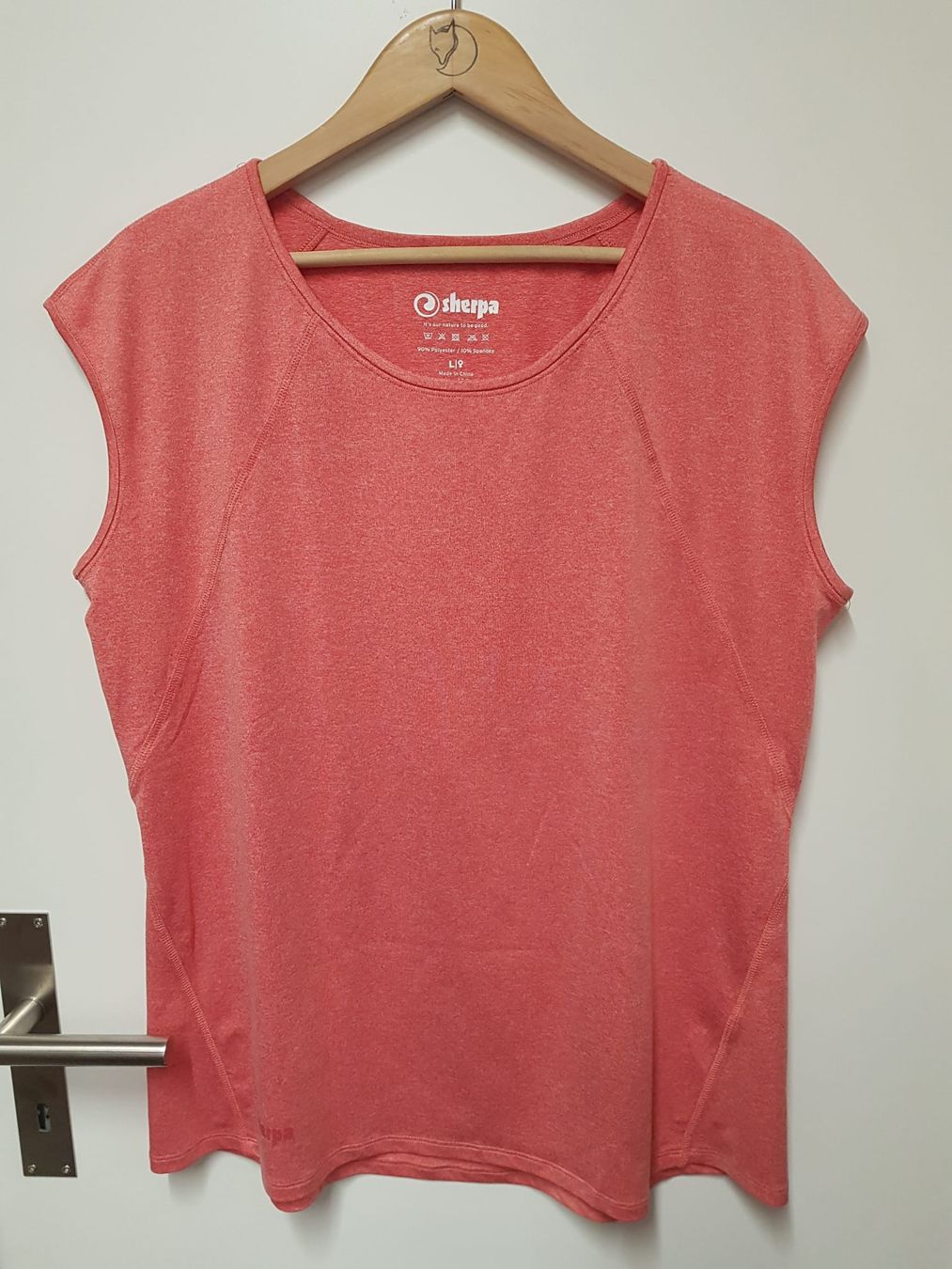 Top: Sherpa Top Gr.L koralle – Usato da Gwatt (Thun) venduto da umwelt-brocki