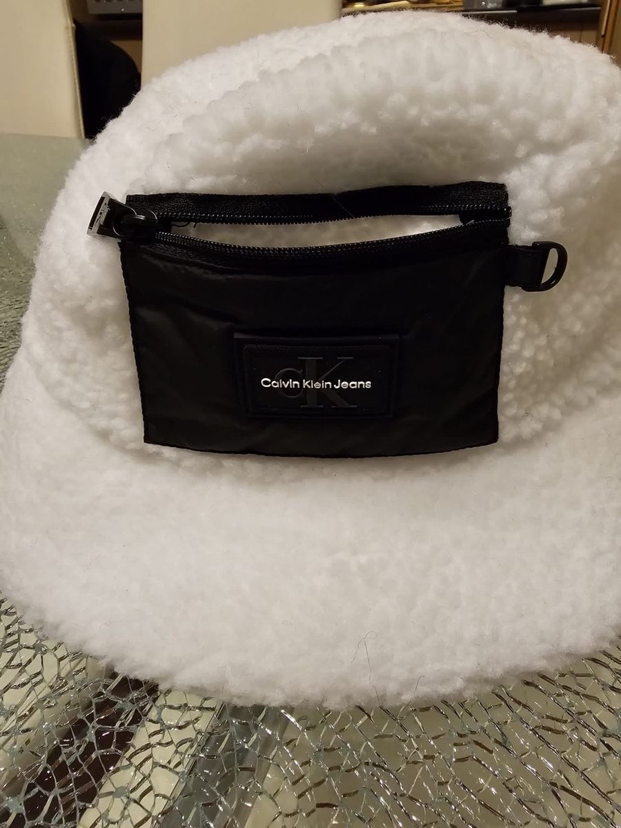 Calvin Klein Chapeaux, bonnets & casquettes: Calvin Klein Hut – Neuf (Voir description) à Luzern par Reni025 2