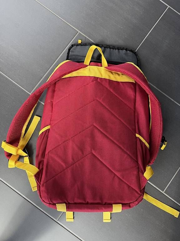 Zaini: SCL Tigers Rucksack – Usato da Zäziwil venduto da Yvonne2532 1