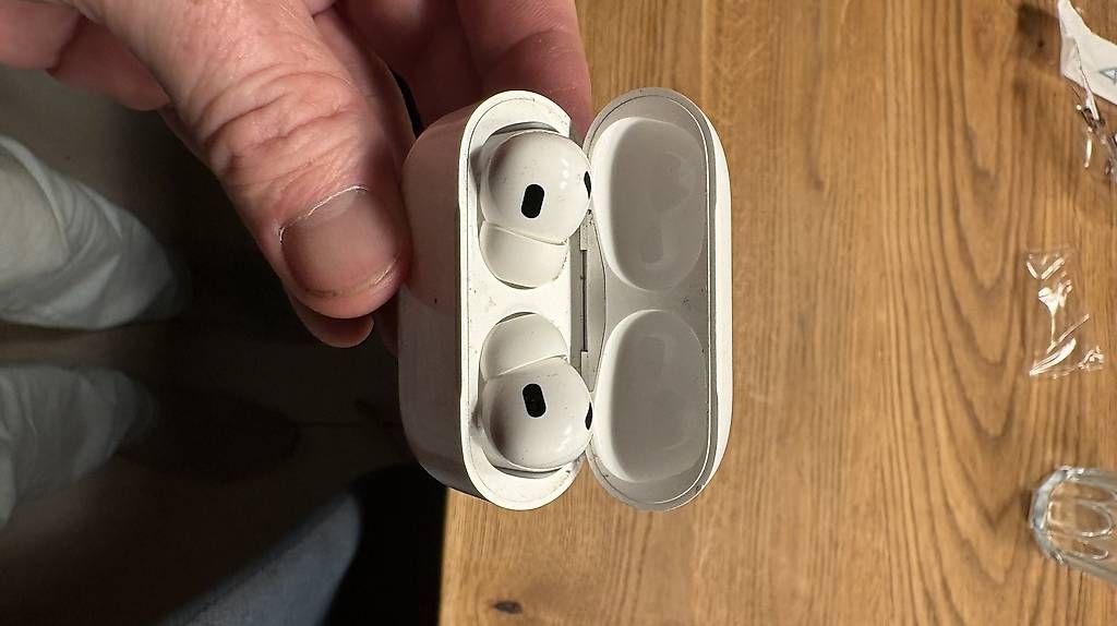 Cuffie: Apple AirPods Pro 2  – Usato da Heimiswil venduto da gra_25p2 1