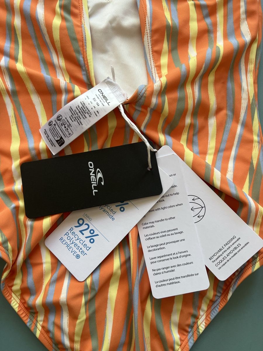 O'Neill Badekleider & Bikinis: O'Neill Badeanzug Grösse 164 NEU – Neu und originalverpackt aus Zürich von Van-Bille 1