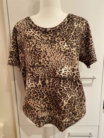 kurzarm Sommer Pulli, Gr.40 Leo Print,
