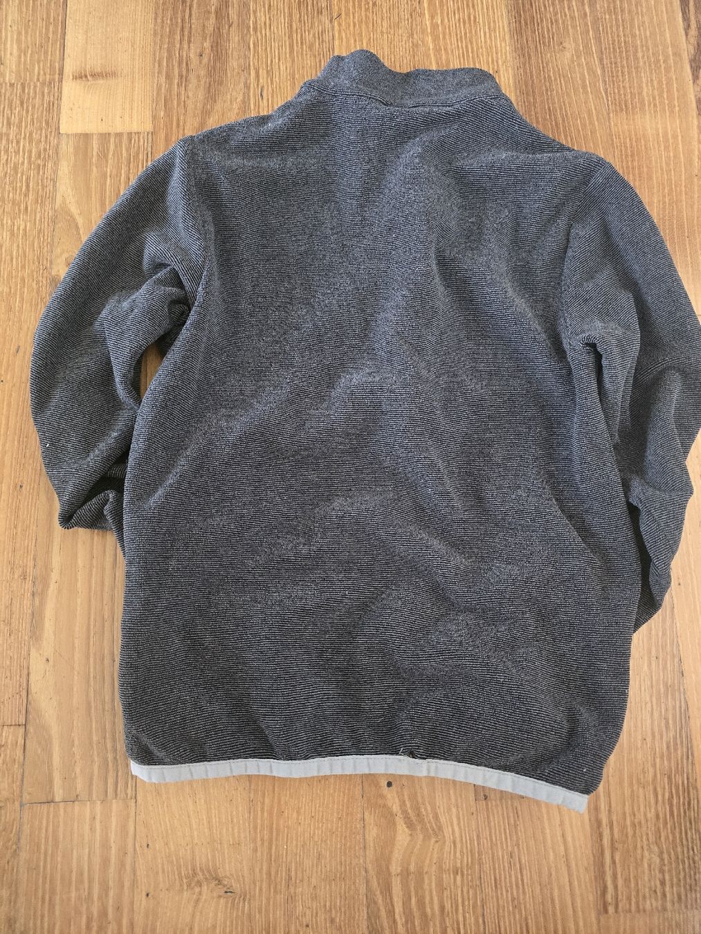 Odlo Maglioni & Felpe: Odlo Kinder Ski-Pullover dunkelgrau, Grösse 128 – Usato da Zürich venduto da Henrimatisse 2