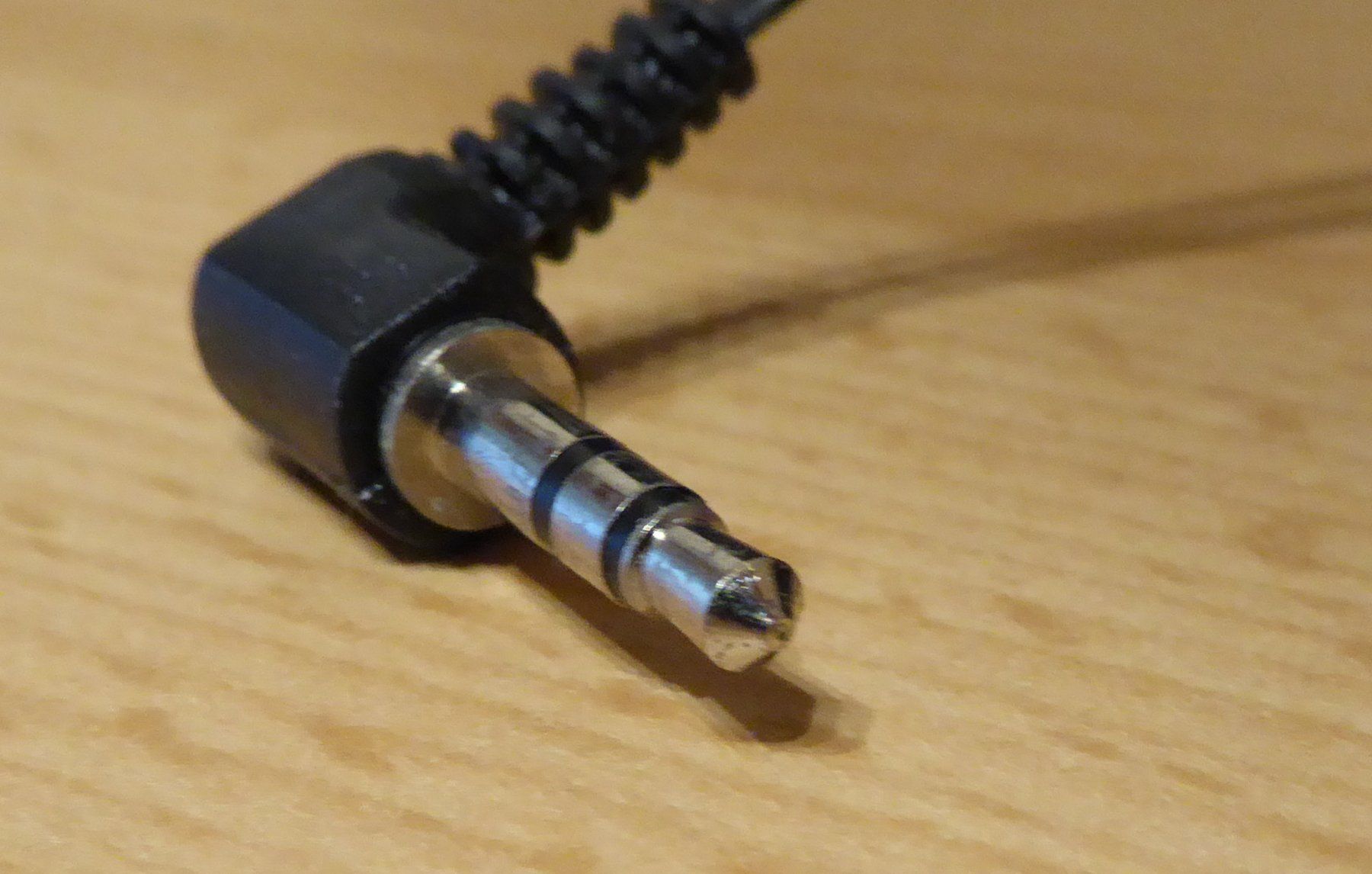 Cuffie: 2 Ohrhörer mir Kabel Länge 95 cm, Klinken Stecker – Nuovo (secondo la descrizione) da Spreitenbach venduto da Turbo_1105 3