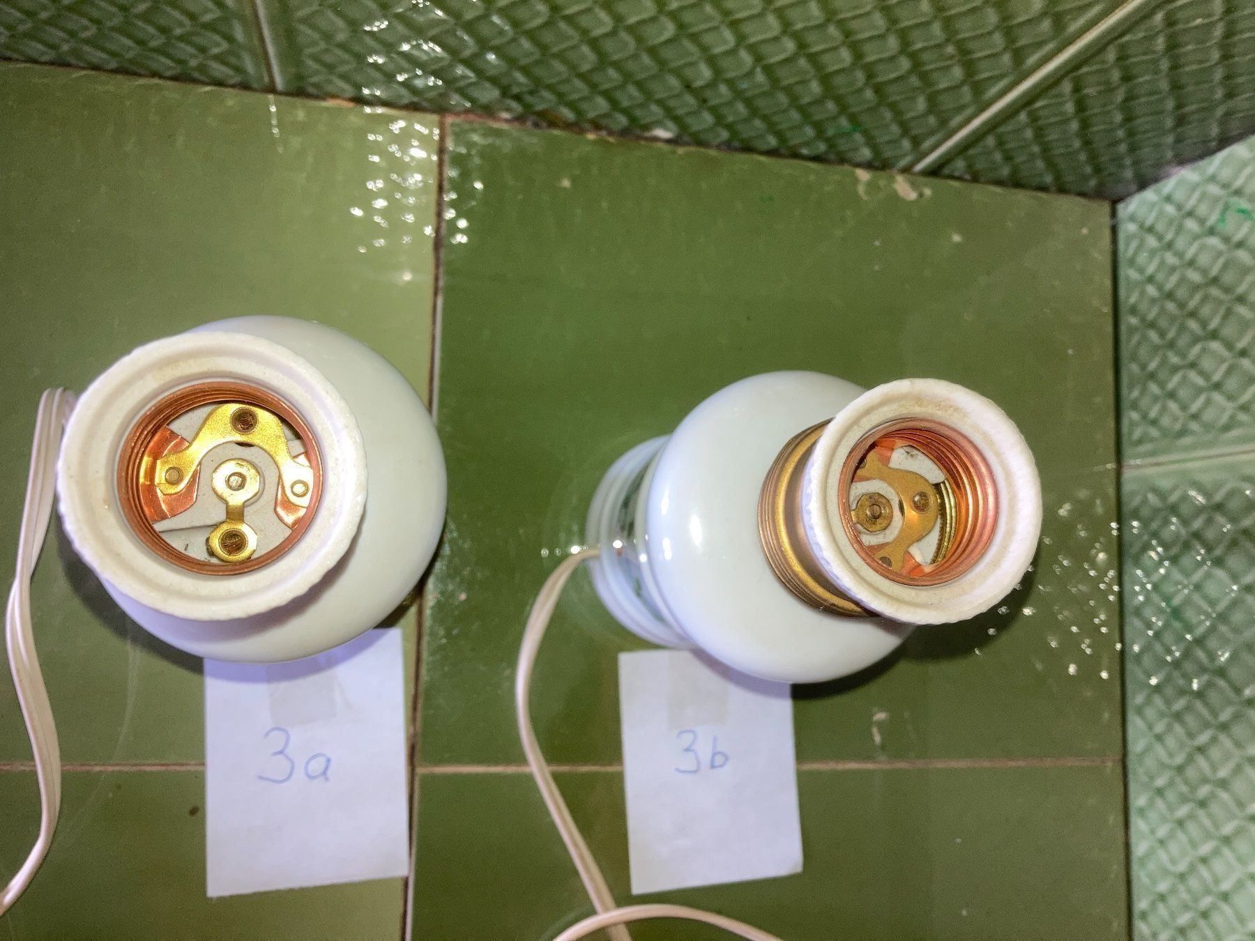 Lampade: Nachttischlampen 2 Stk., Tischlampen – Usato da Neftenbach venduto da 889095 8