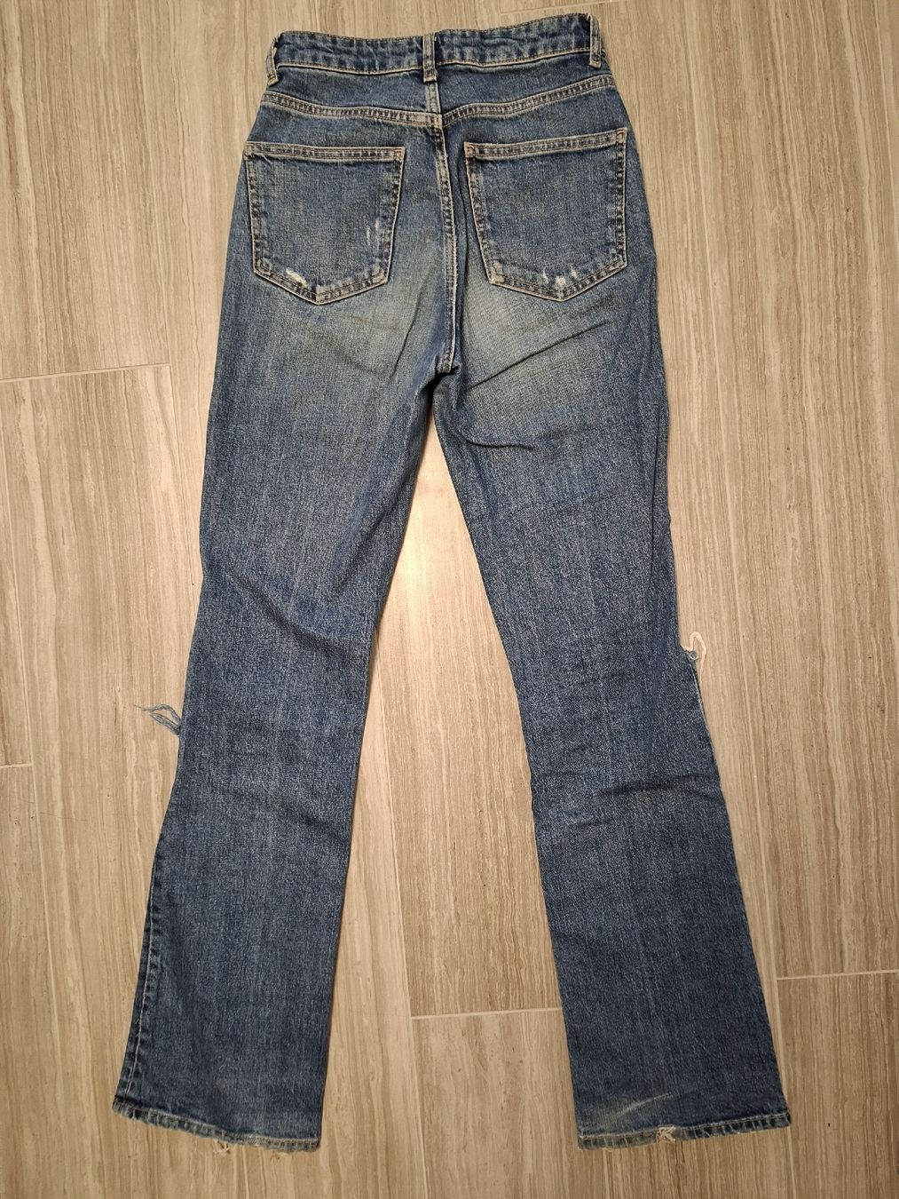 Zara Jeans: jeans – Usato da Ecublens FR venduto da ame_y8tq 1