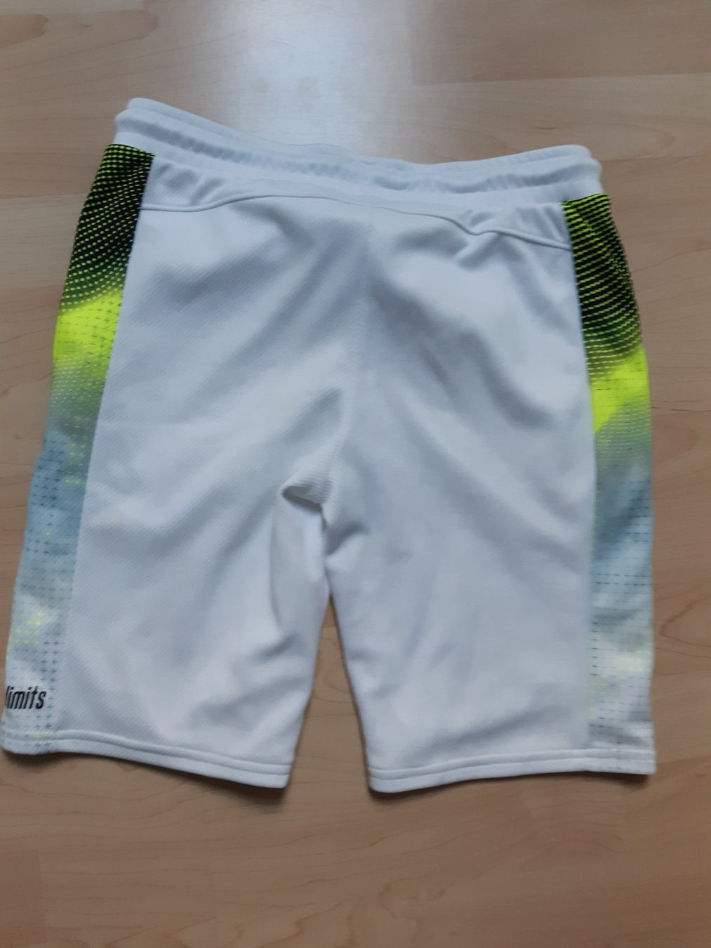 Pantalons: Shorts Grösse 152 – D'occasion à Mülligen par gipseli 1