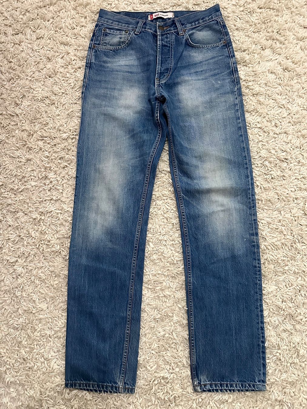 Levi's Jeans: Jeans LEVIS STRAUSS 501 Taille/Grosse W32 L34 – Usato da Bern venduto da BrandVilla
