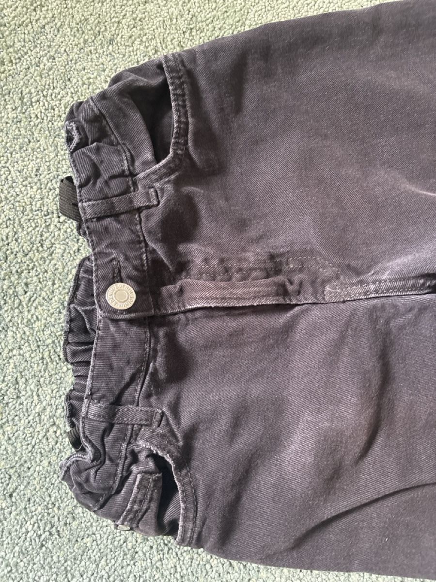 H&M Pantaloni: Jeans dark grey size 152 good condition – Nuovo (secondo la descrizione) da Zürich venduto da macmats 1