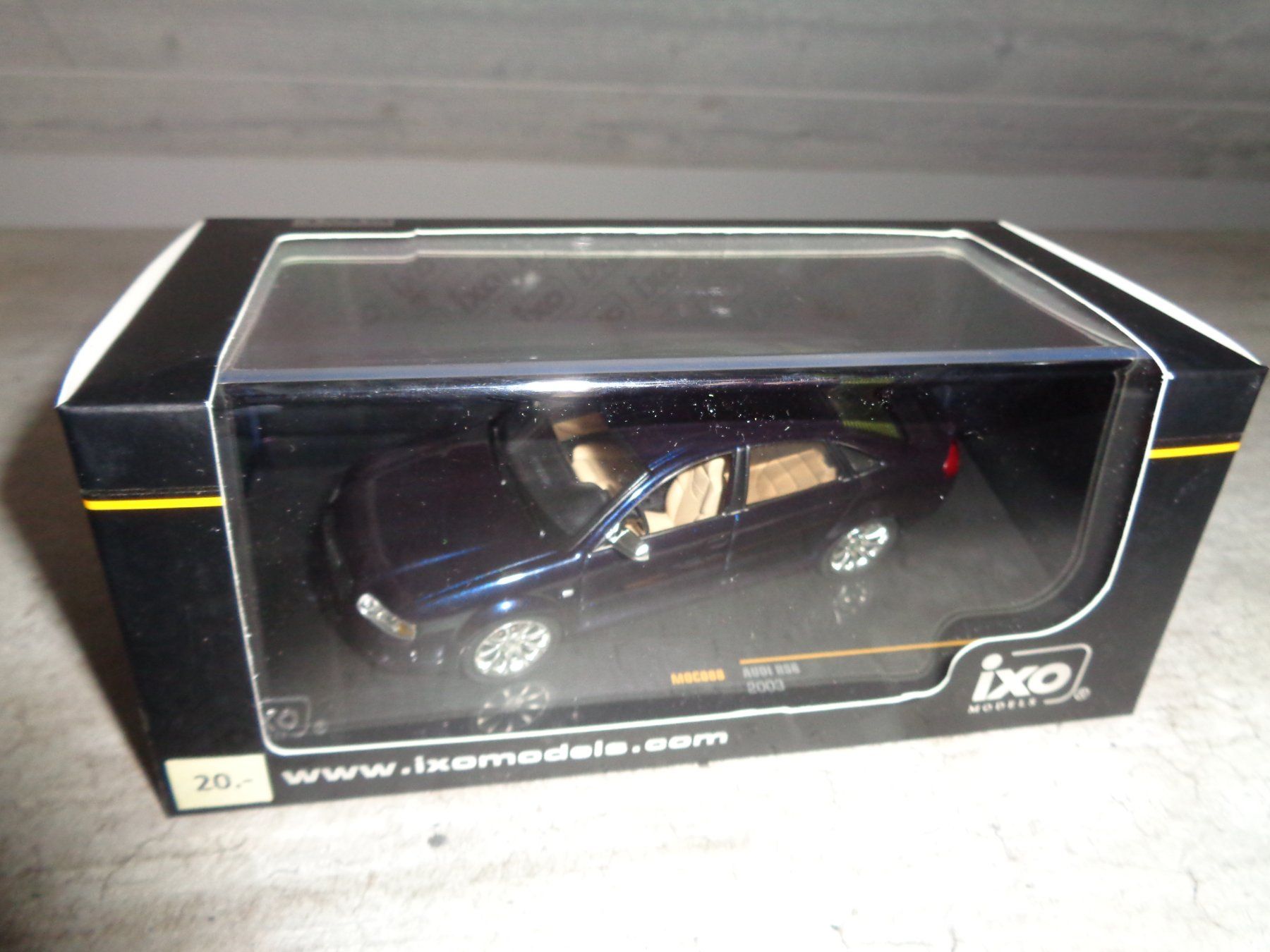 Audi Modellautos: Ixo 1:43 Audi RS6 2003 – Neu und originalverpackt aus Reconvilier von rallycar