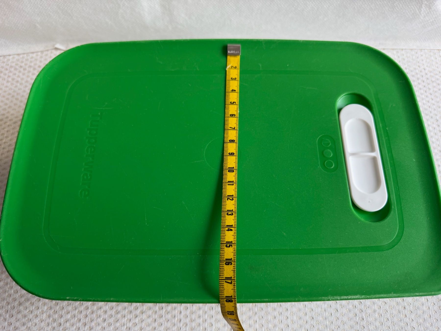 Tupperware Behälter & Ähnliches: Tupperware - boîte - 1,8L - vert – Gebraucht aus Sion von accroshoes 8