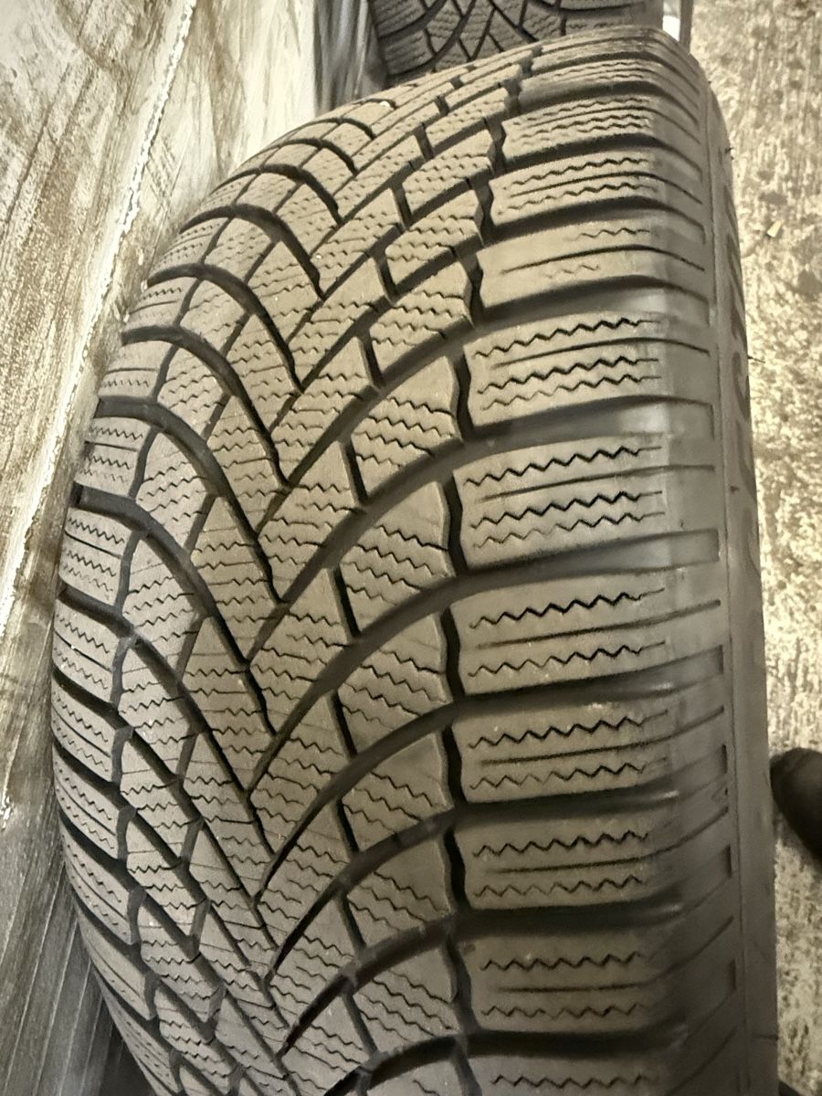 Pneus & Kompletträder: Bmw Winterräder 16Zoll – Gebraucht aus Ruswil von LD7 5