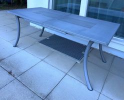 Gartentisch