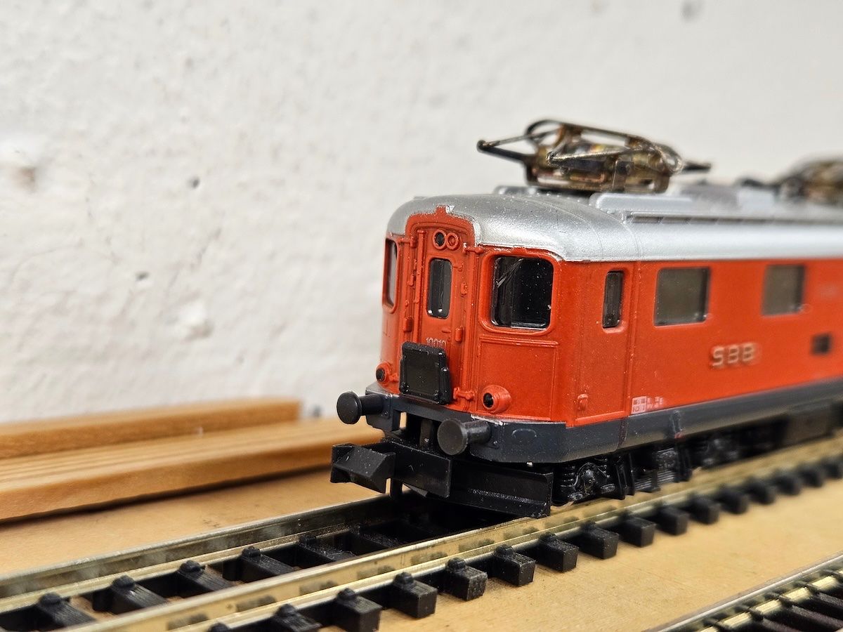 Hobbytrain Modellini di ferrovie: Re 4/4 I Digital spur N – Usato da Gunzgen venduto da luwy 3