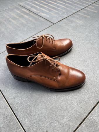 Braune Lederschuhe von André, Grösse 37