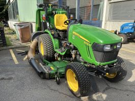 Tracteur John-Deere 2032R