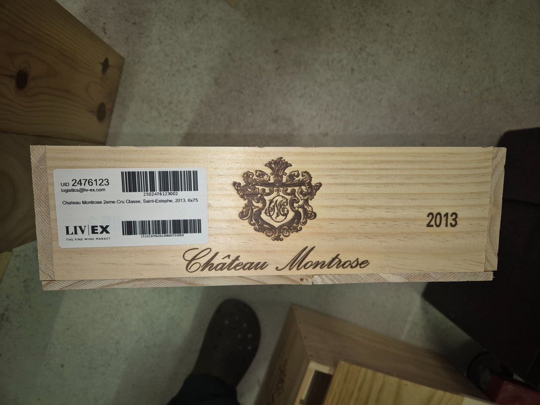 Sonstiges: Weinkiste 6er leer 50x33x10 cm – Gebraucht aus Bowil von Basima