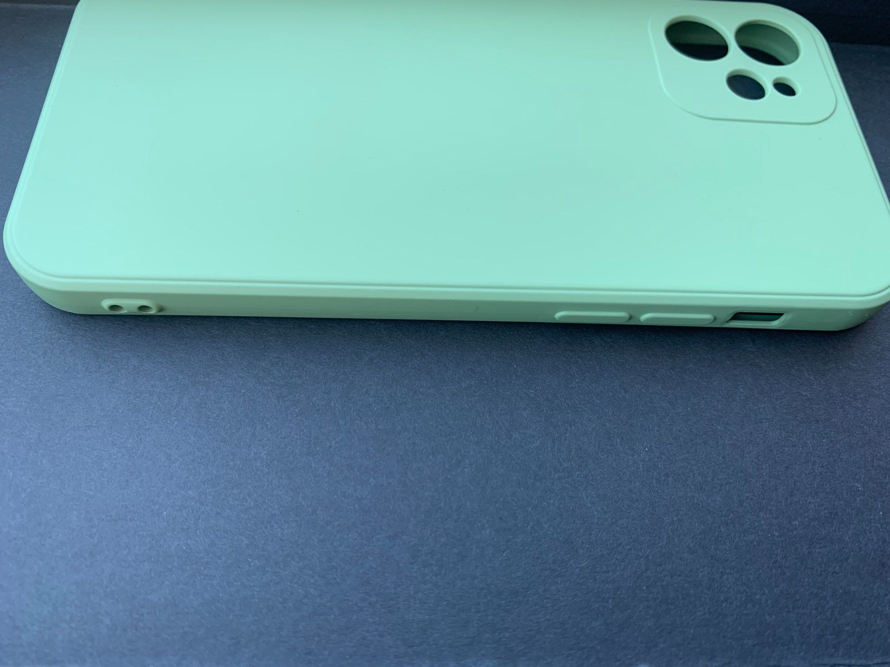 Cover & Protezioni schermo: Silikon Cover - grün - iPhone 11 Pro – Nuovo e nell'imballaggio originale da Zürich venduto da martin1009 2