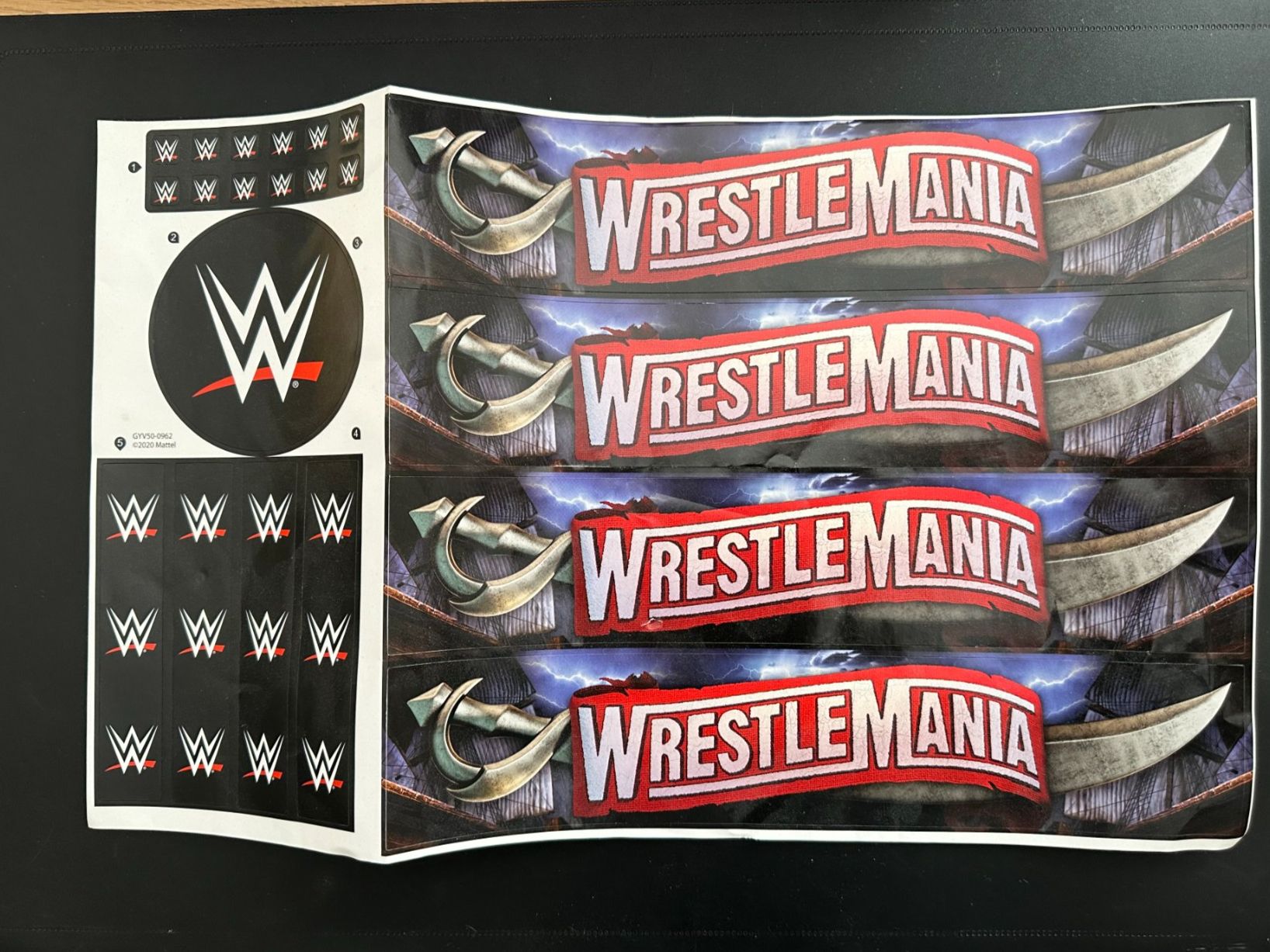 WWE Statuette: Mattel WWE Wrestle-Ring mit 2 Figuren – Usato da Boppelsen venduto da KASIBO 1